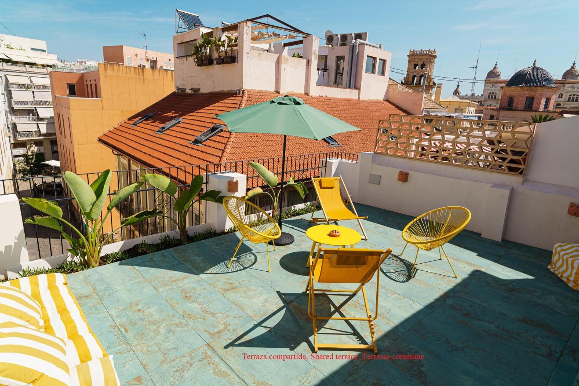 Glamorous Pink Studio In City Center Alicante Exteriör bild