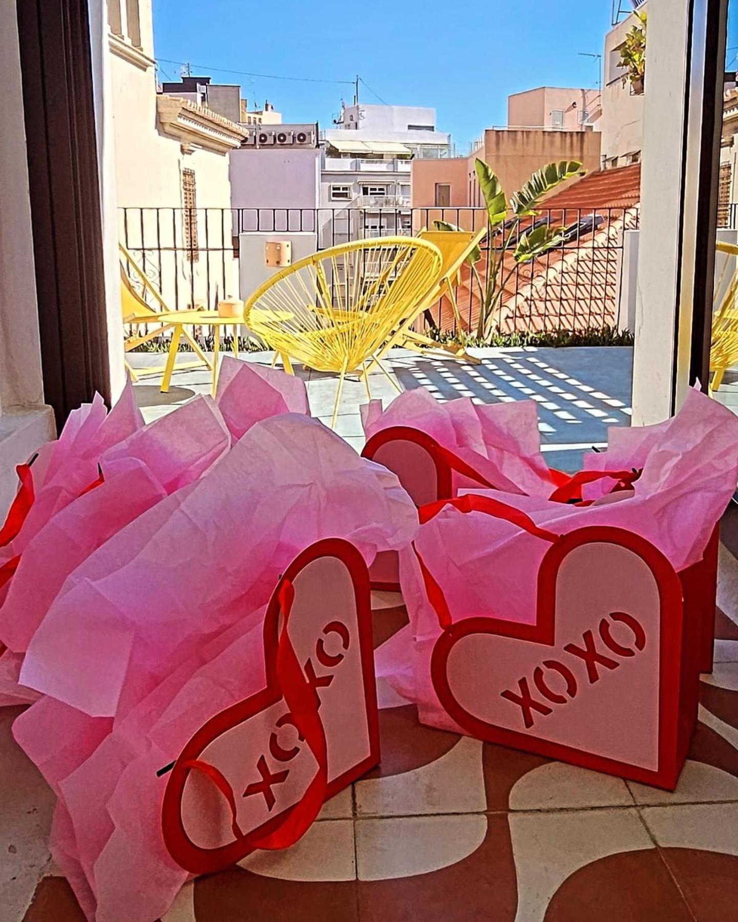 Glamorous Pink Studio In City Center Alicante Exteriör bild